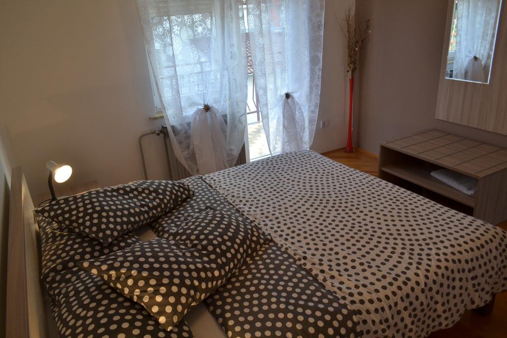 Apartments Peloza Пореч Номер фото